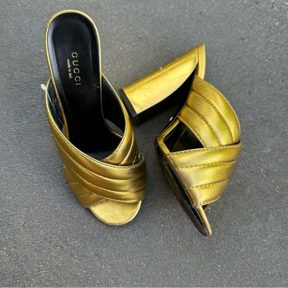 Gucci vintage gold metallic Webby mules size 6.5 authentic!! - Picture 4 of 8